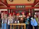 1140529勞動力發展署新聞稿(附圖2)_金城鎮後浦商圈發展協會把整個後浦小鎮當作演出場景，讓遊客更衣後變身總兵署的小差，化導覽為巡守穿街過巷。